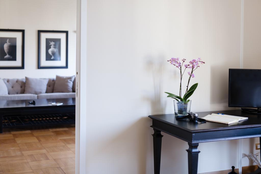 Kometa Suites & Apartments Firenze Bagian luar foto