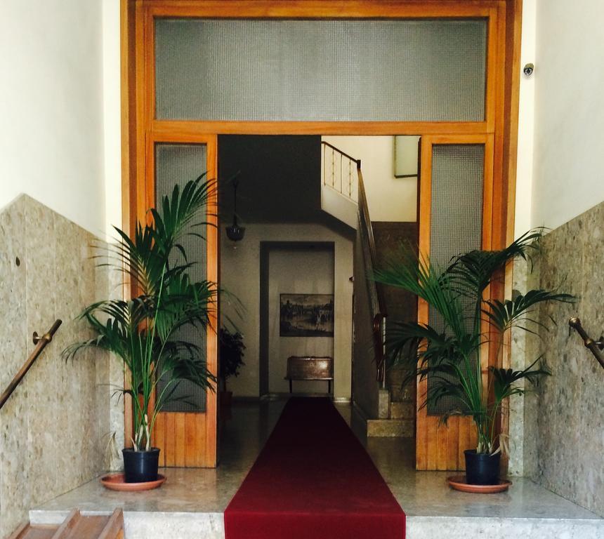 Kometa Suites & Apartments Firenze Bagian luar foto