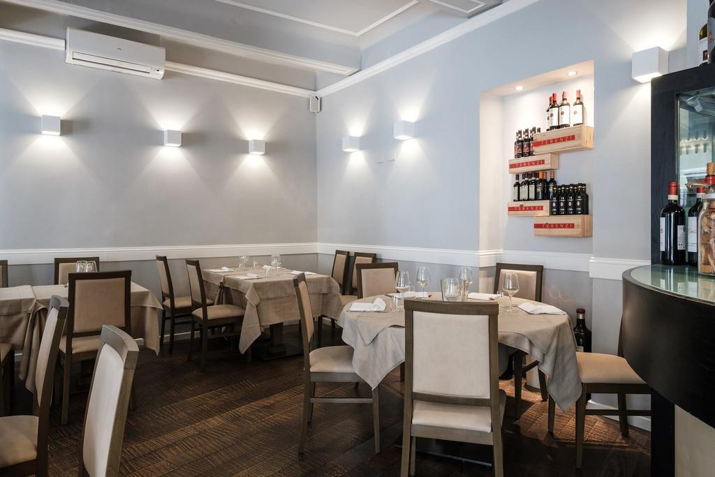 Kometa Suites & Apartments Firenze Bagian luar foto