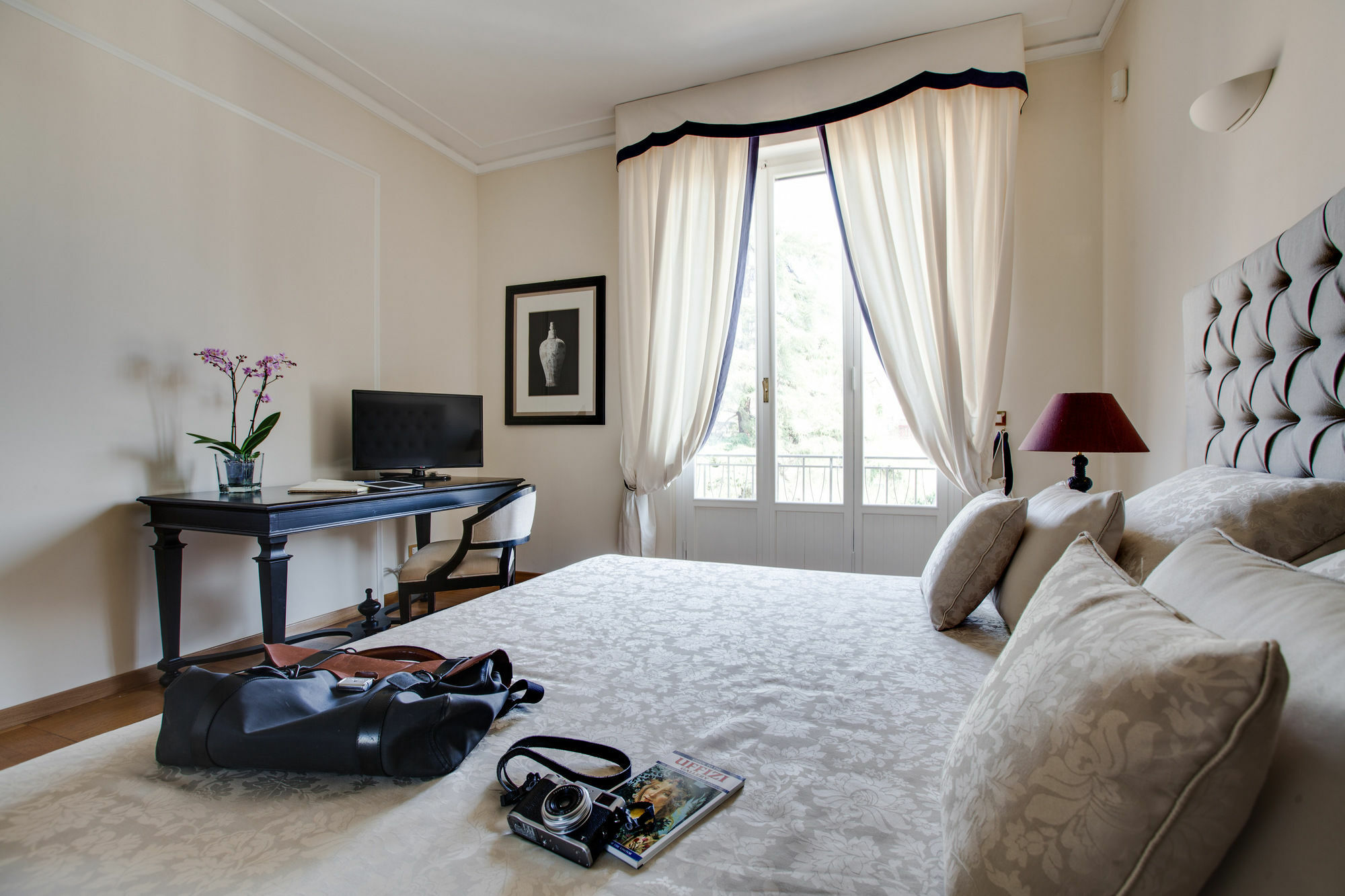 Kometa Suites & Apartments Firenze Bagian luar foto